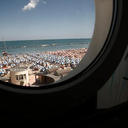 Splendid Mare Otel Cattolica
