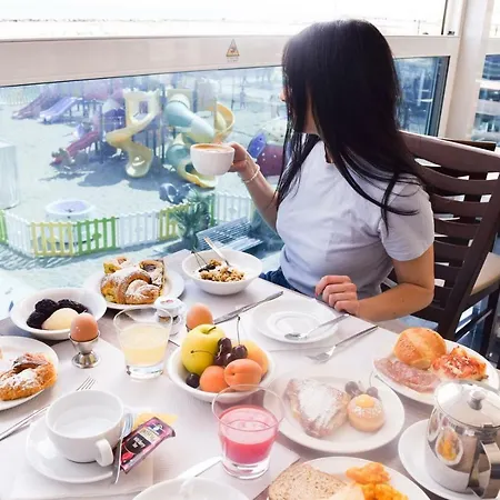 Splendid Mare Hotel