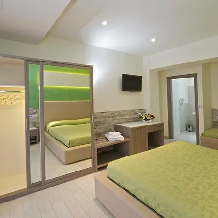 Hotel Splendid Mare Cattolica